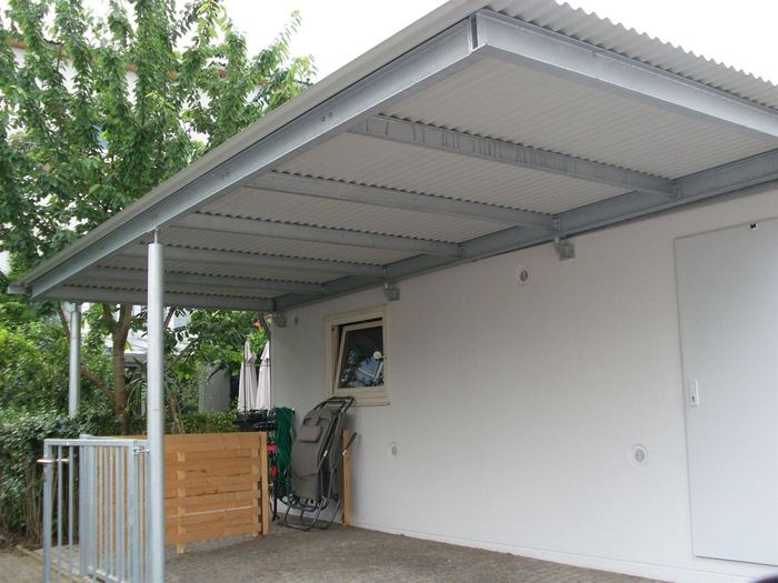 Überdachung aus Stahl