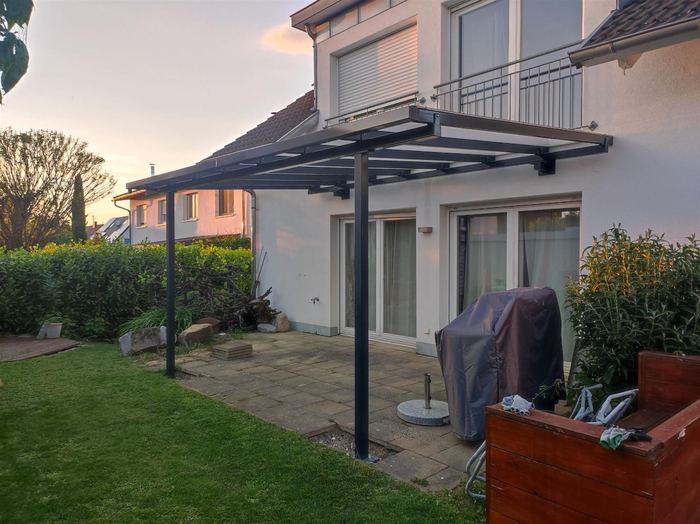 Terrassenüberdachung aus Stahl